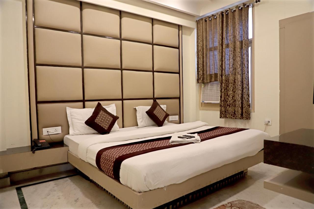 Hotel Klick International At "5 Min Walking " From New Delhi Railway Station Kültér fotó