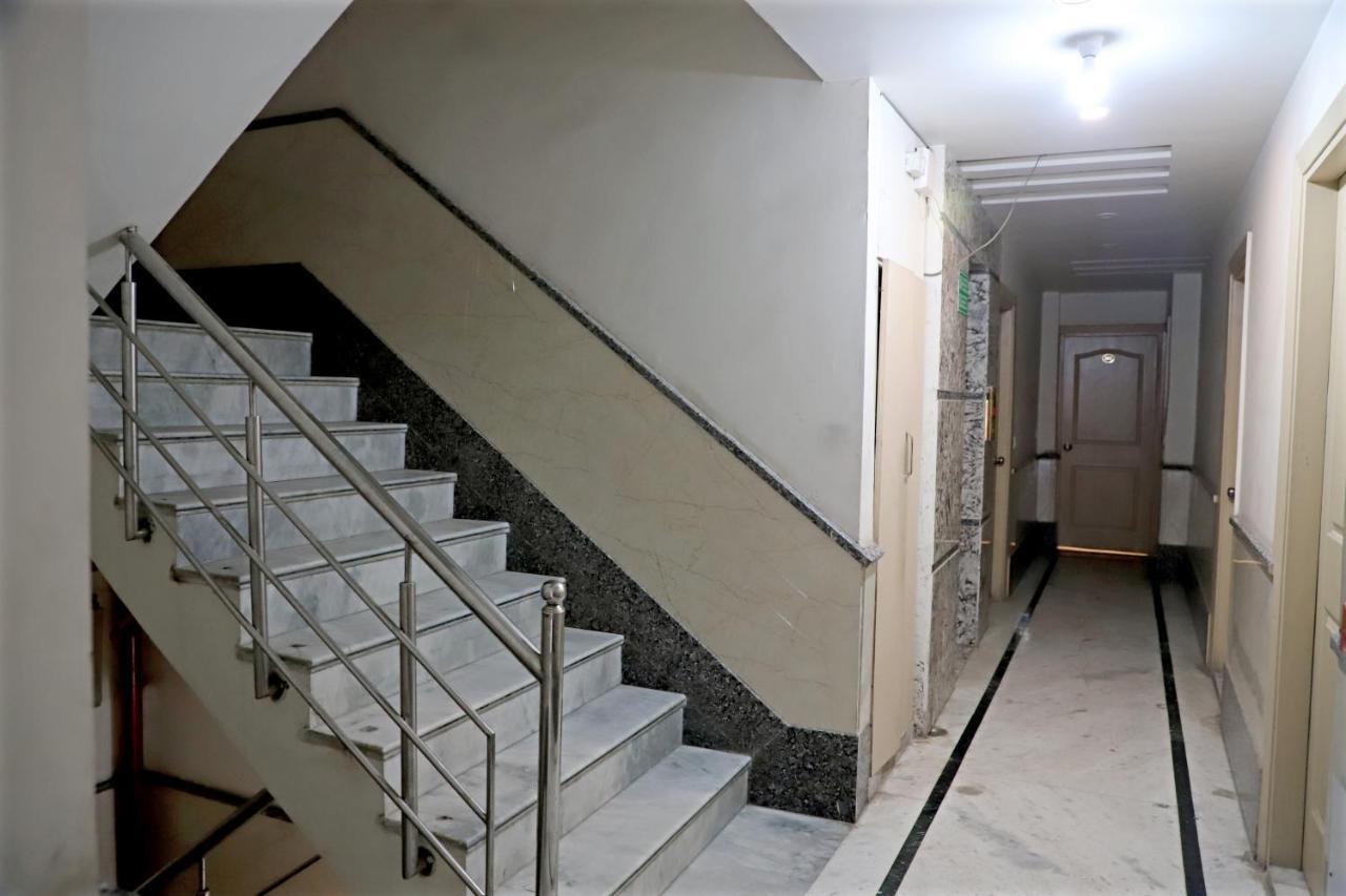 Hotel Klick International At "5 Min Walking " From New Delhi Railway Station Kültér fotó
